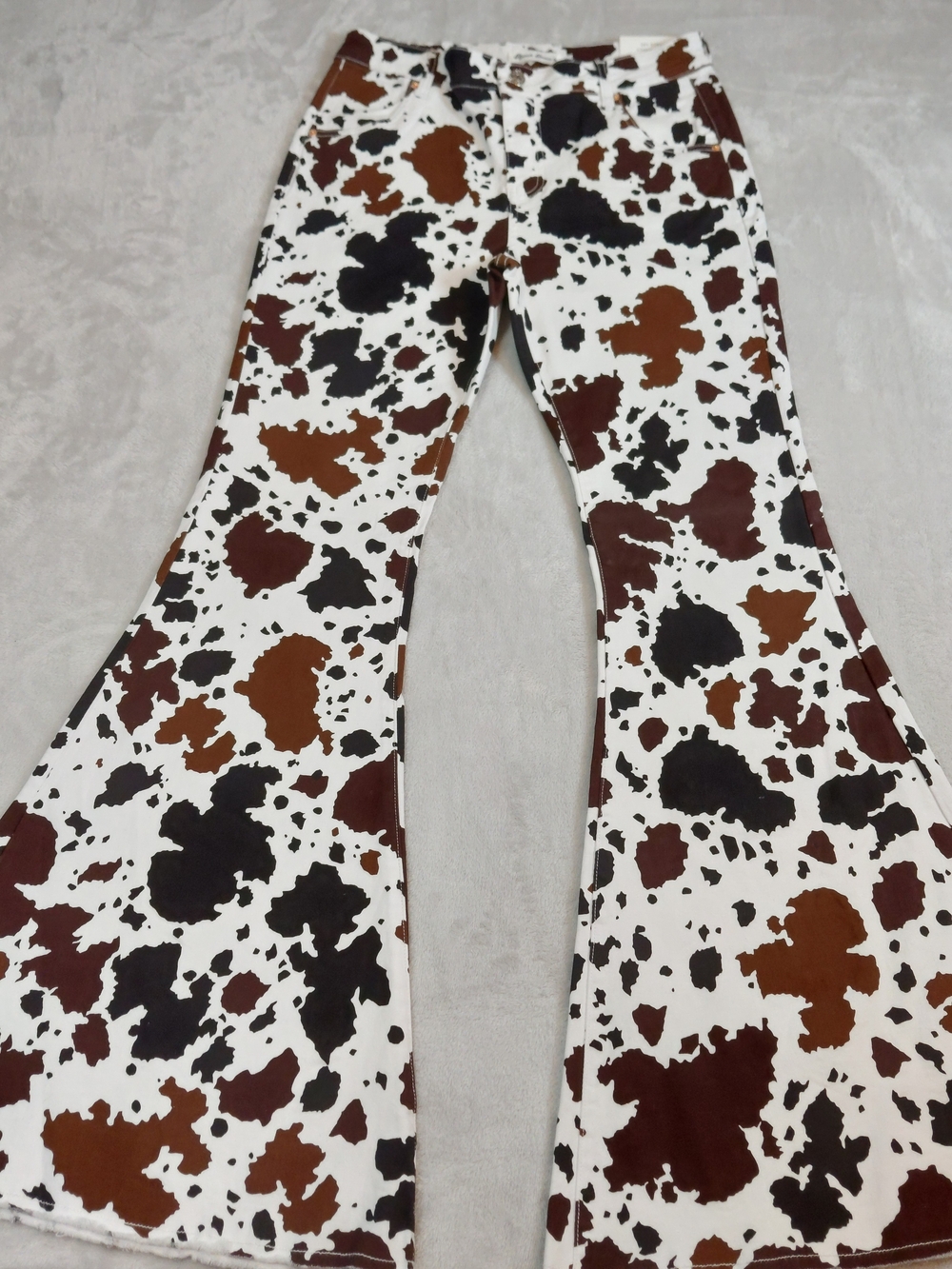 NWT Ranch Dress'n Cow Print High Rise Super Flare Denim Jeans